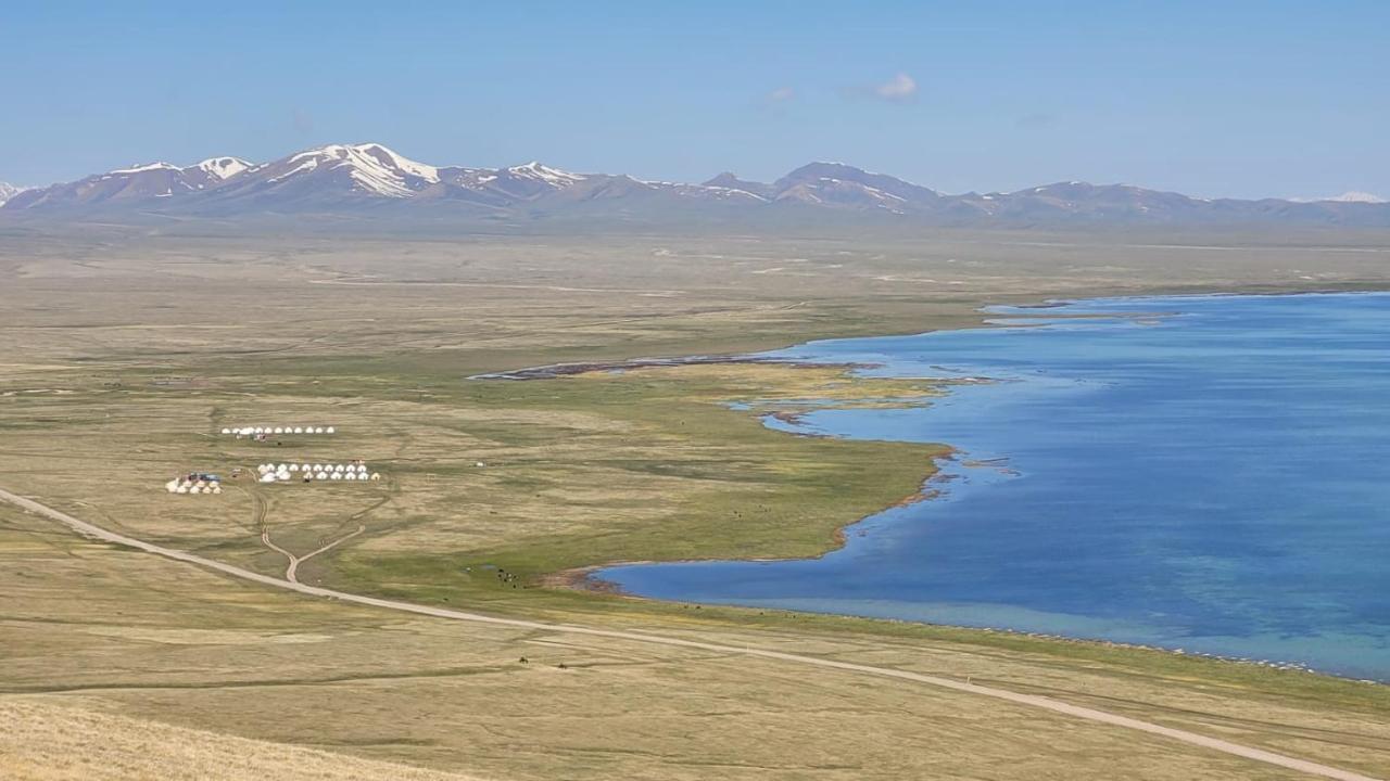 Yurt Camp Ali-Nur At Lake Song-Kol Юрточный Лагерь Али-Нур Озеро Сон-Куль Сон-Куль Кыргызстан Нарын Kyrgyzstan Naryn Dış mekan fotoğraf
