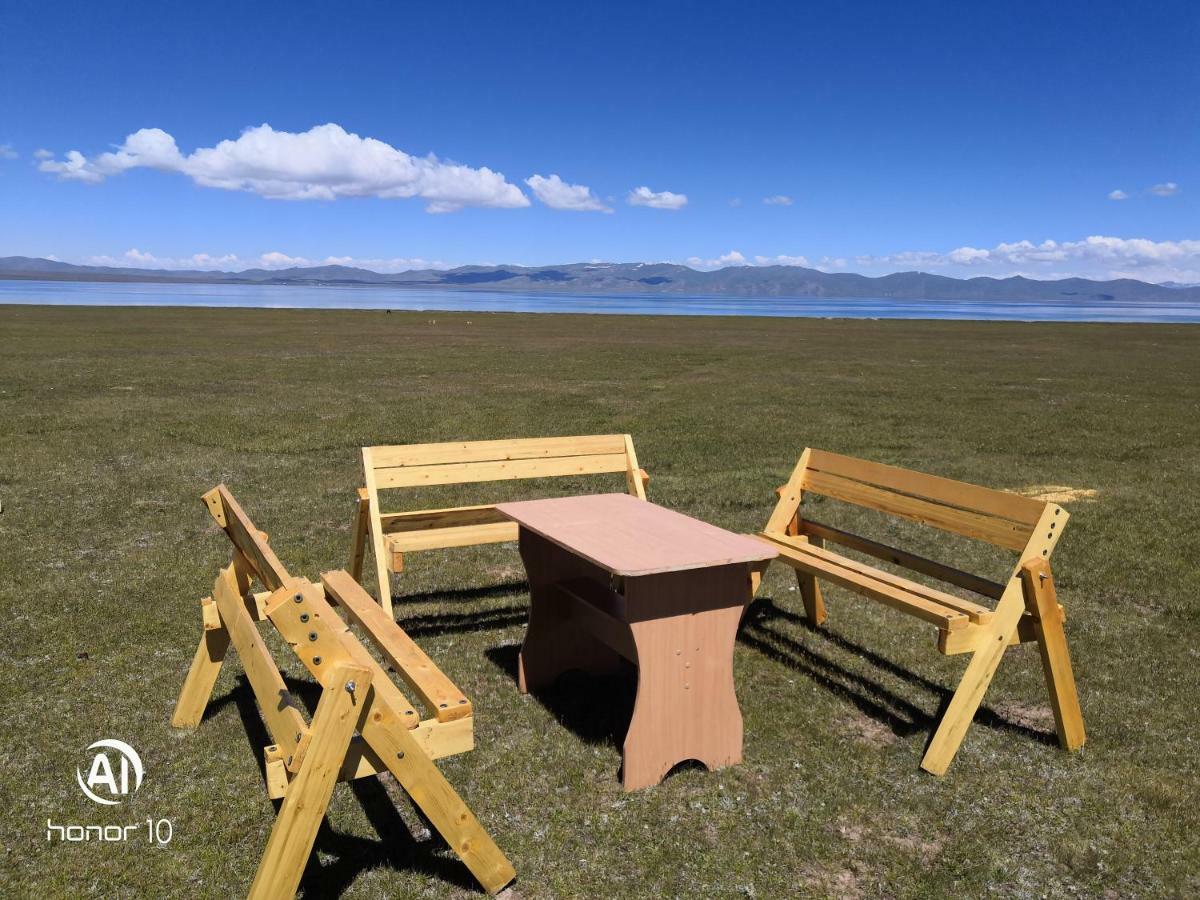 Yurt Camp Ali-Nur At Lake Song-Kol Юрточный Лагерь Али-Нур Озеро Сон-Куль Сон-Куль Кыргызстан Нарын Kyrgyzstan Naryn Dış mekan fotoğraf